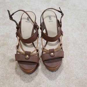 Platform sandals